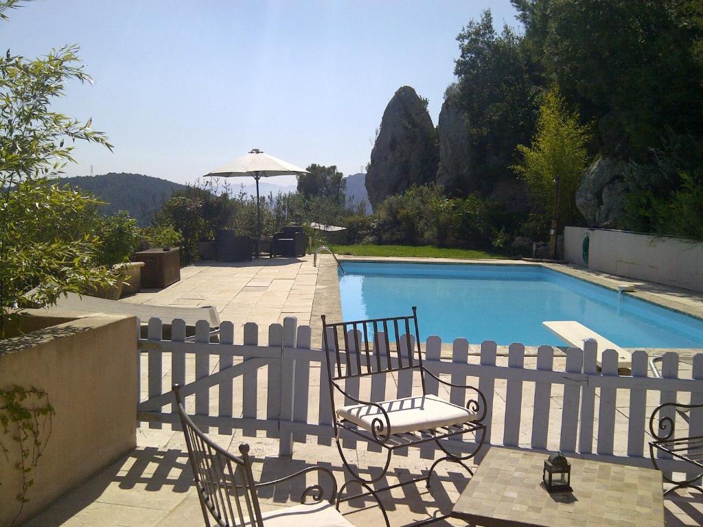 Villa Manon Auriol Exterior foto